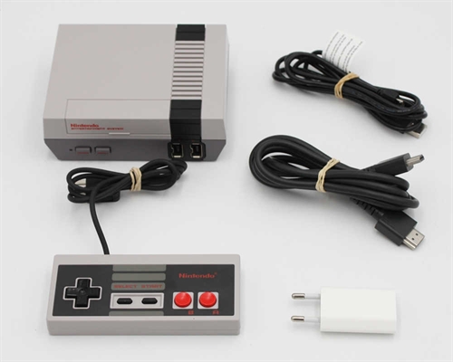 Nintendo Classic Mini - Konsol - SNR CEE107013606 (A Grade) (Genbrug)